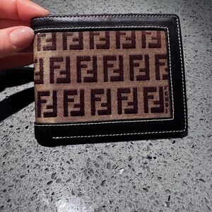 Elegant Black and Brown Key & Card Holder